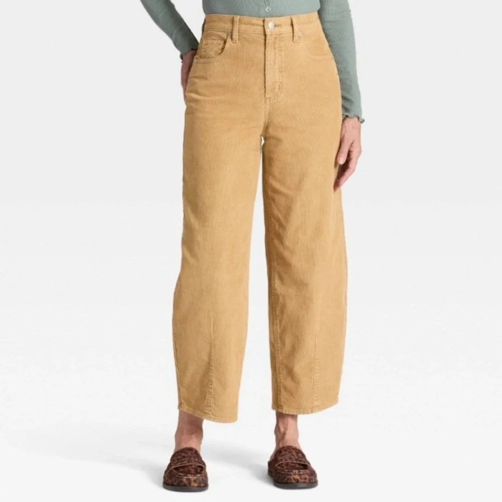 Universal Thread Womens High Rise Easy Barrel Corduroy Pants 14 Crop Earthy Tan - Picture 9 of 9